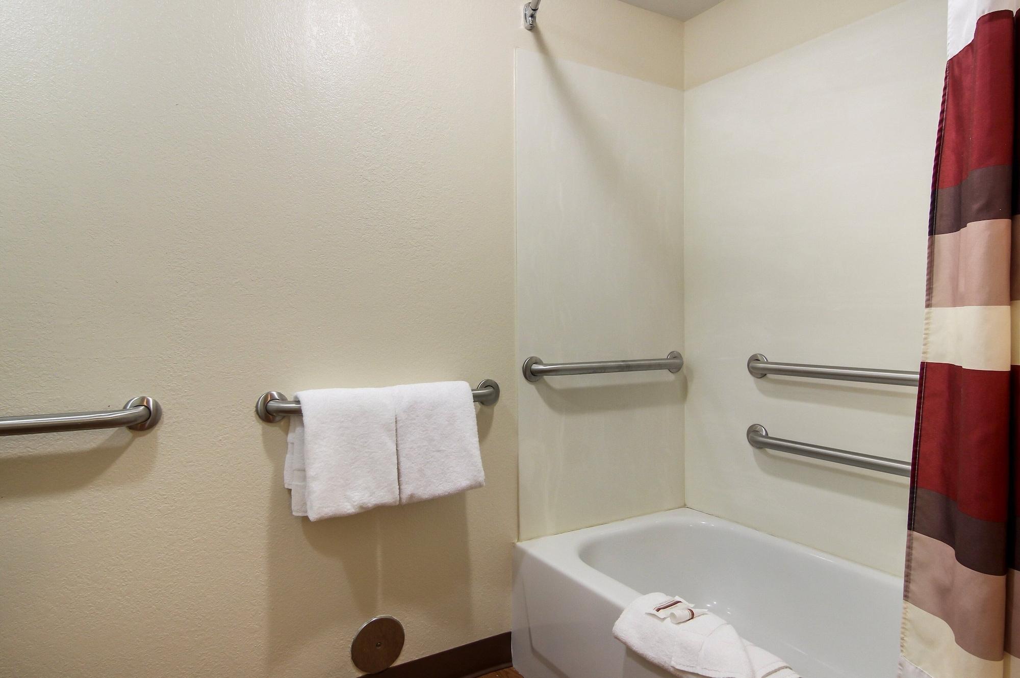 Red Roof Inn Detroit - Troy Εξωτερικό φωτογραφία