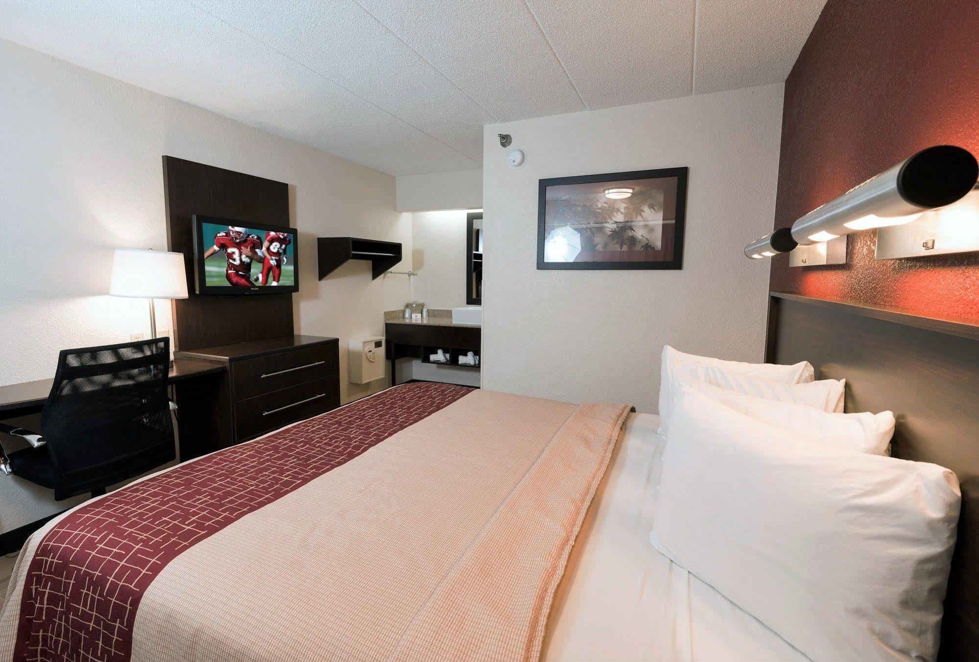 Red Roof Inn Detroit - Troy Εξωτερικό φωτογραφία